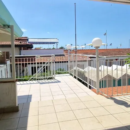 Terrazza Sul Mare בית נופש לידו די קאמאיורה