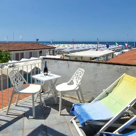 Holiday home Terrazza Sul Mare Lido di Camaiore